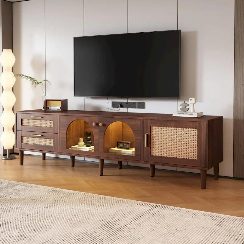 Meuble TV de 180 cm d'inspiration rotin avec 2 tiroirs et 3 placards pour téléviseurs jusqu'à 80 pouces