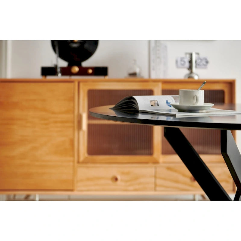 Table à manger ronde sur pied du milieu du siècle avec plateau en MDF et pieds en métal